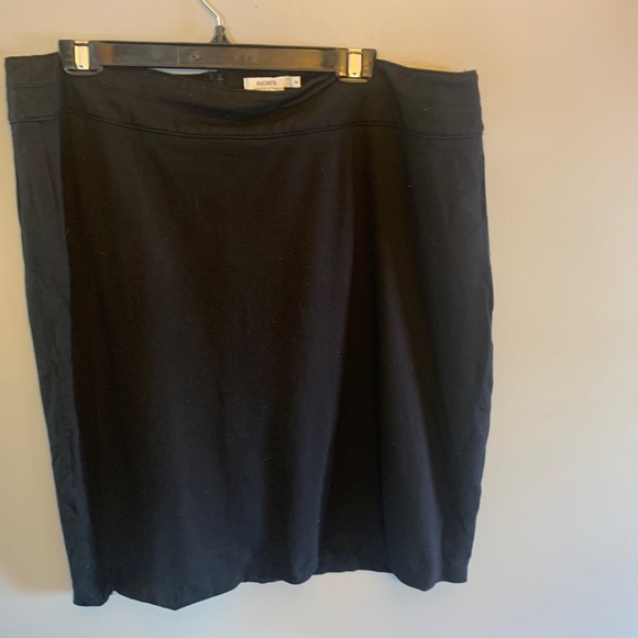 Adorable black skirt, sz18 - Picture 1 of 4